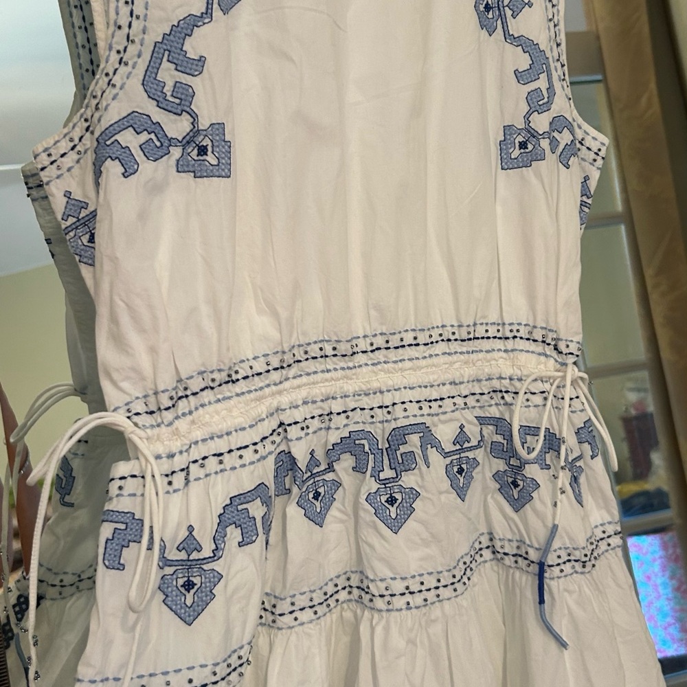Zara White Midi Dress with Blue Embroidered Trim - Picture 8 of 9